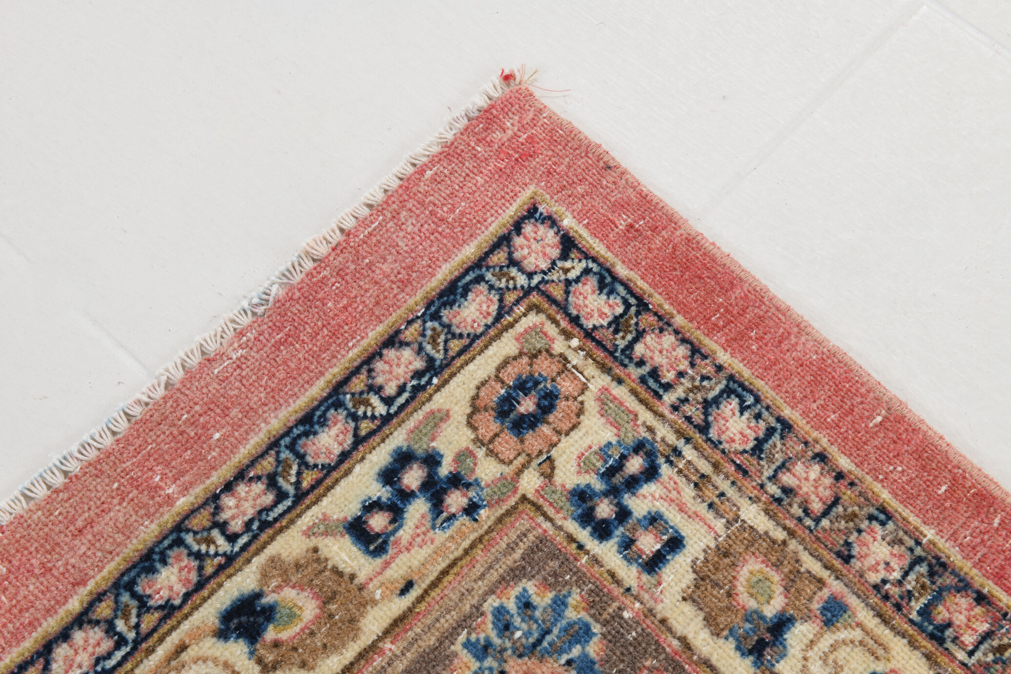 Antique persian rug 384x291cm