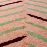 Colourful Berber rug with tiger patterns - 320 x 200 cm