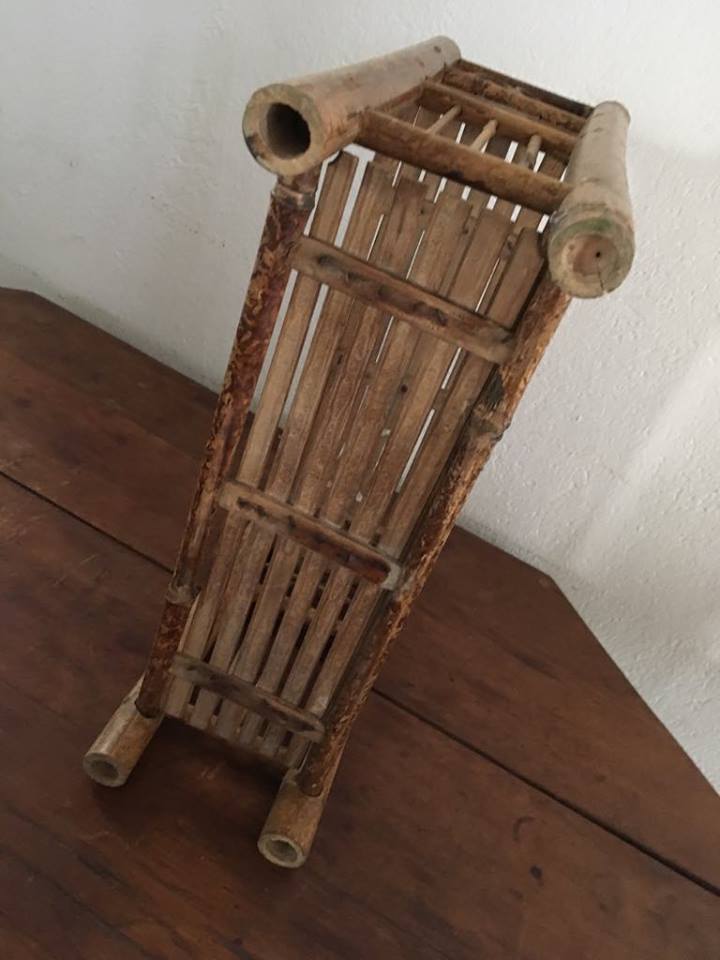 Two shelves years bamboo 70