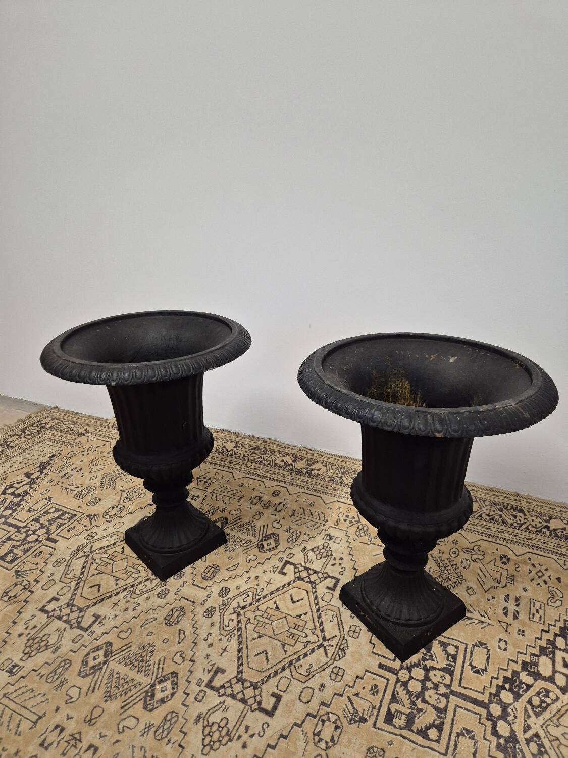 Pair of Medici cast iron vases from Maison Bourgeoise