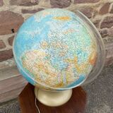 Light Globe vintage world map Illumina 1965