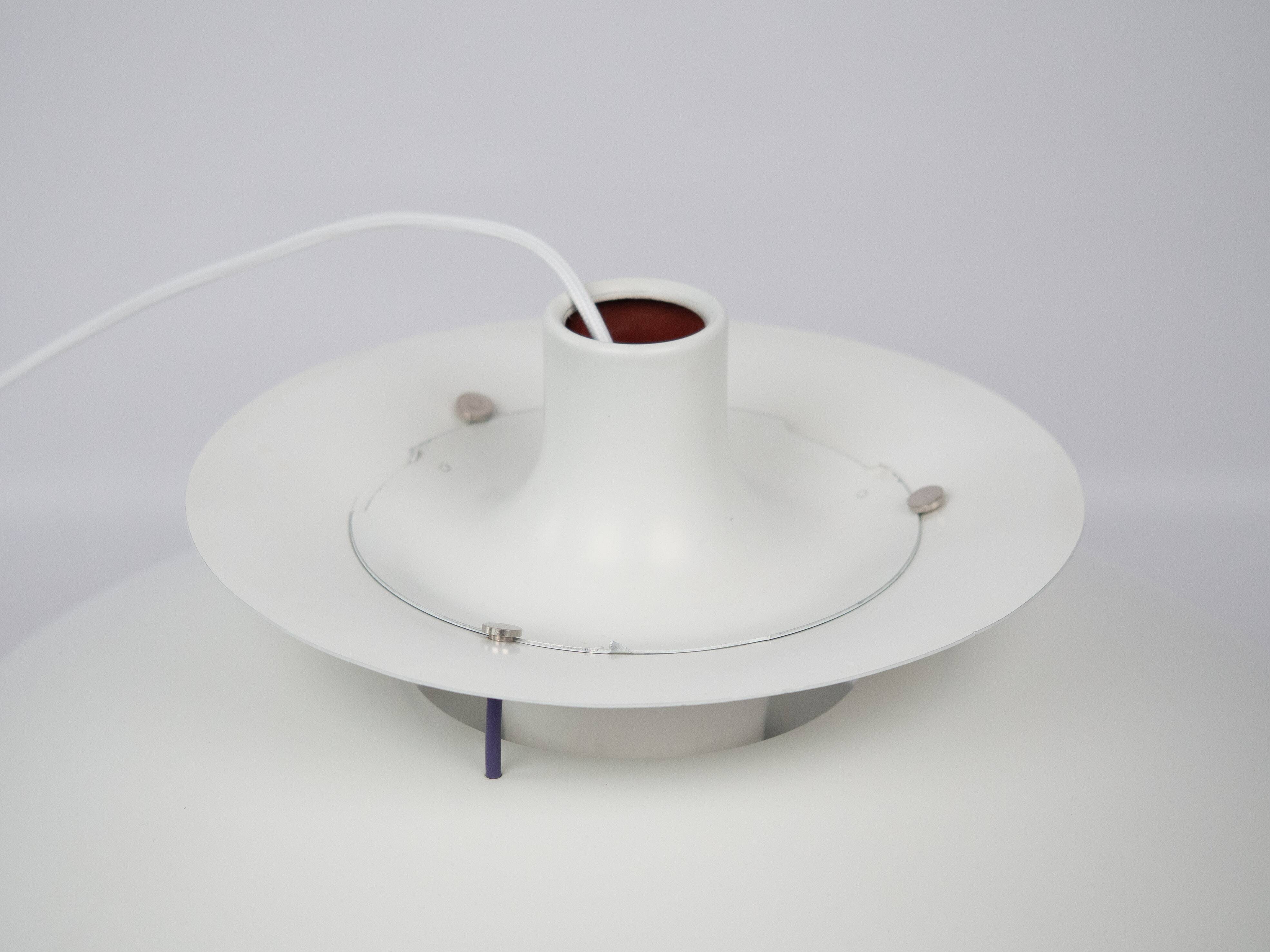 Danish vintage PH 5 pendant lamp by Paul Henningsen, Louis Poulsen, 1958