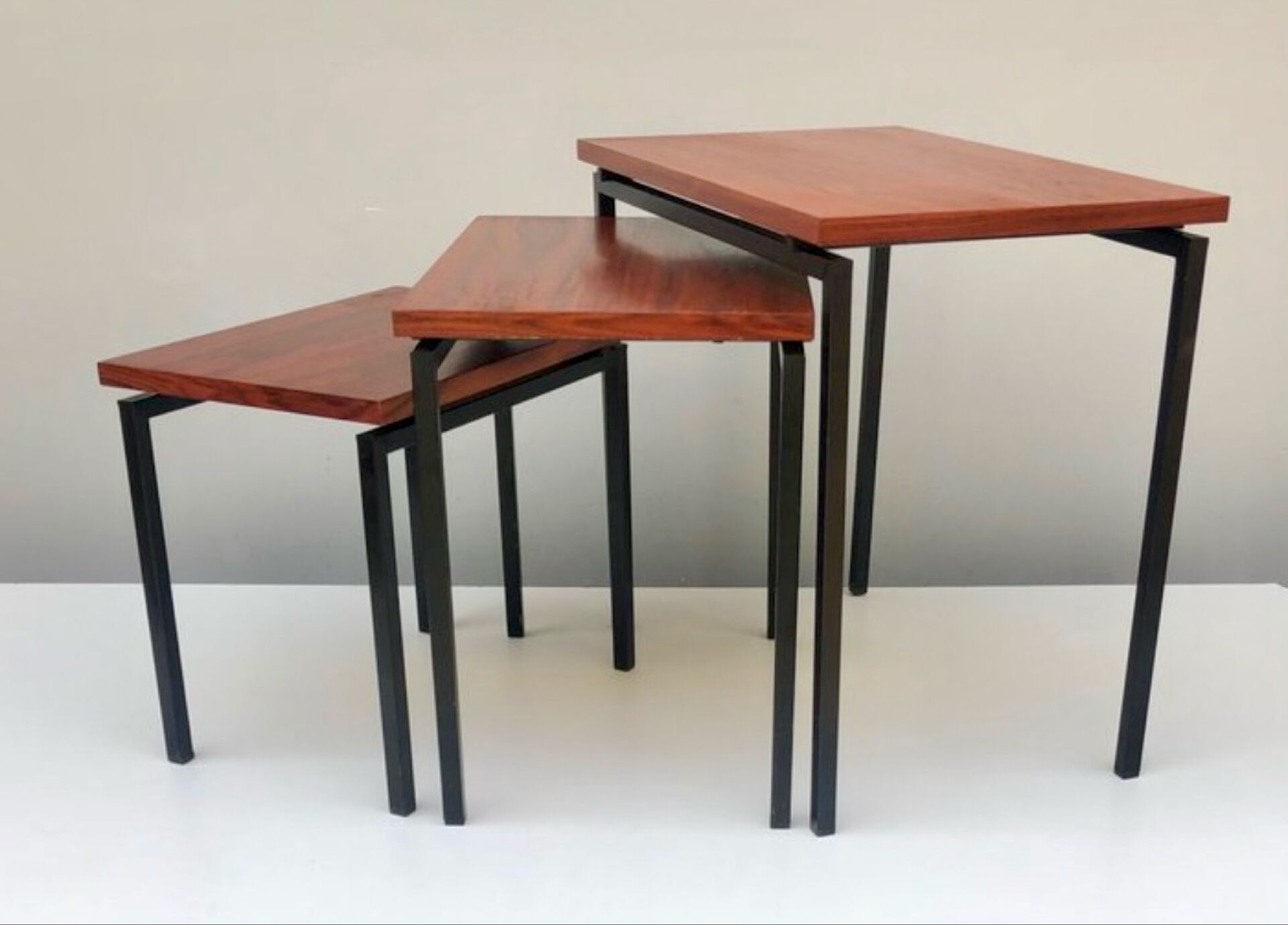 Nest tables Cees Braakman Pastoe