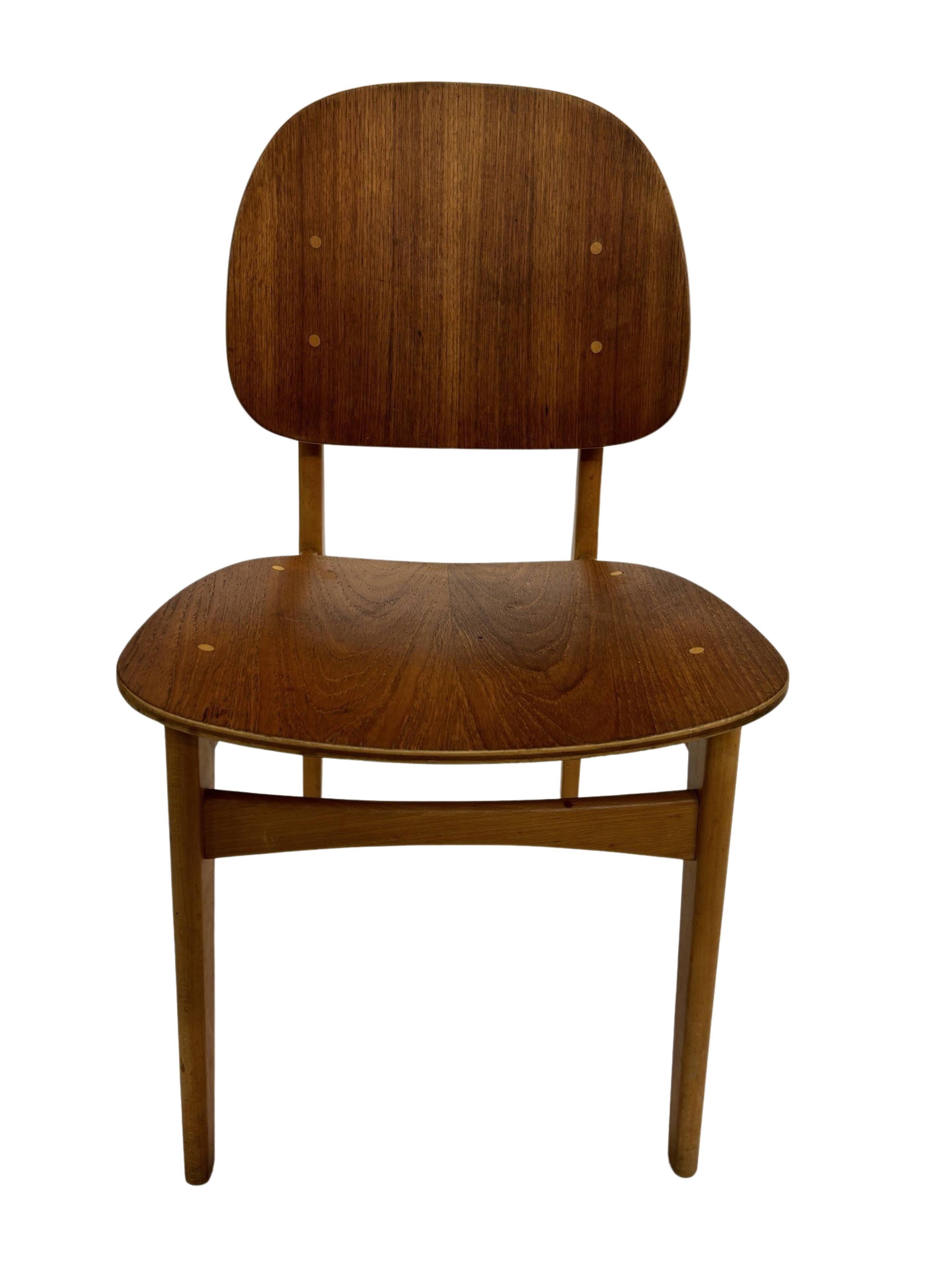 Vintage dining room chair Scandinavian 1960s plywood and teak design