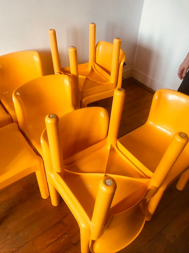 Neuf chaises 4875 de Carlo Bartoli pour Kartell