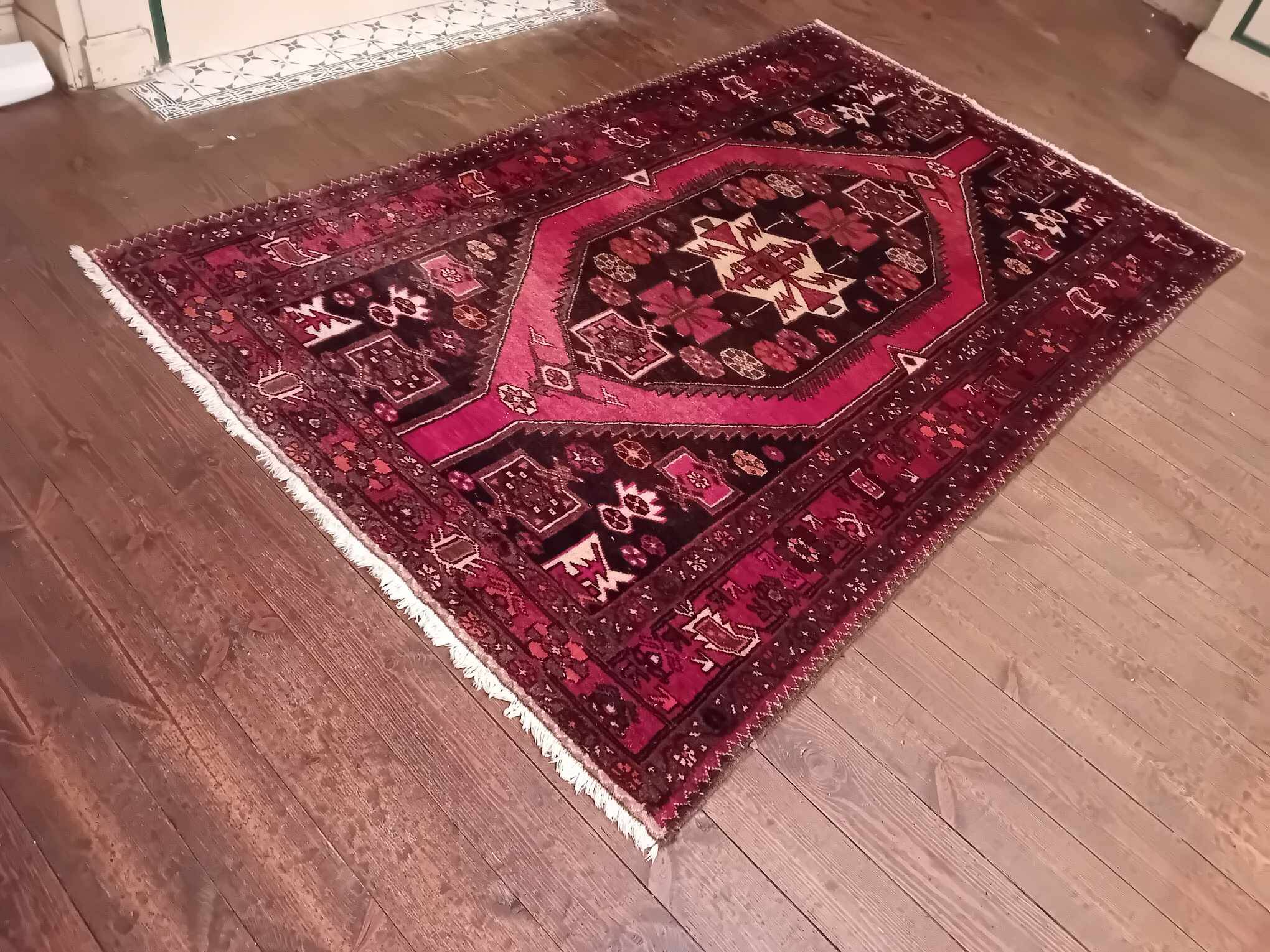 Handmade Persian Maslaghan rug 212x130cm
