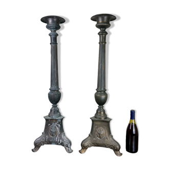 Large pair of bronze candlesticks from the Empire period around 1800 (almost 100cm high)