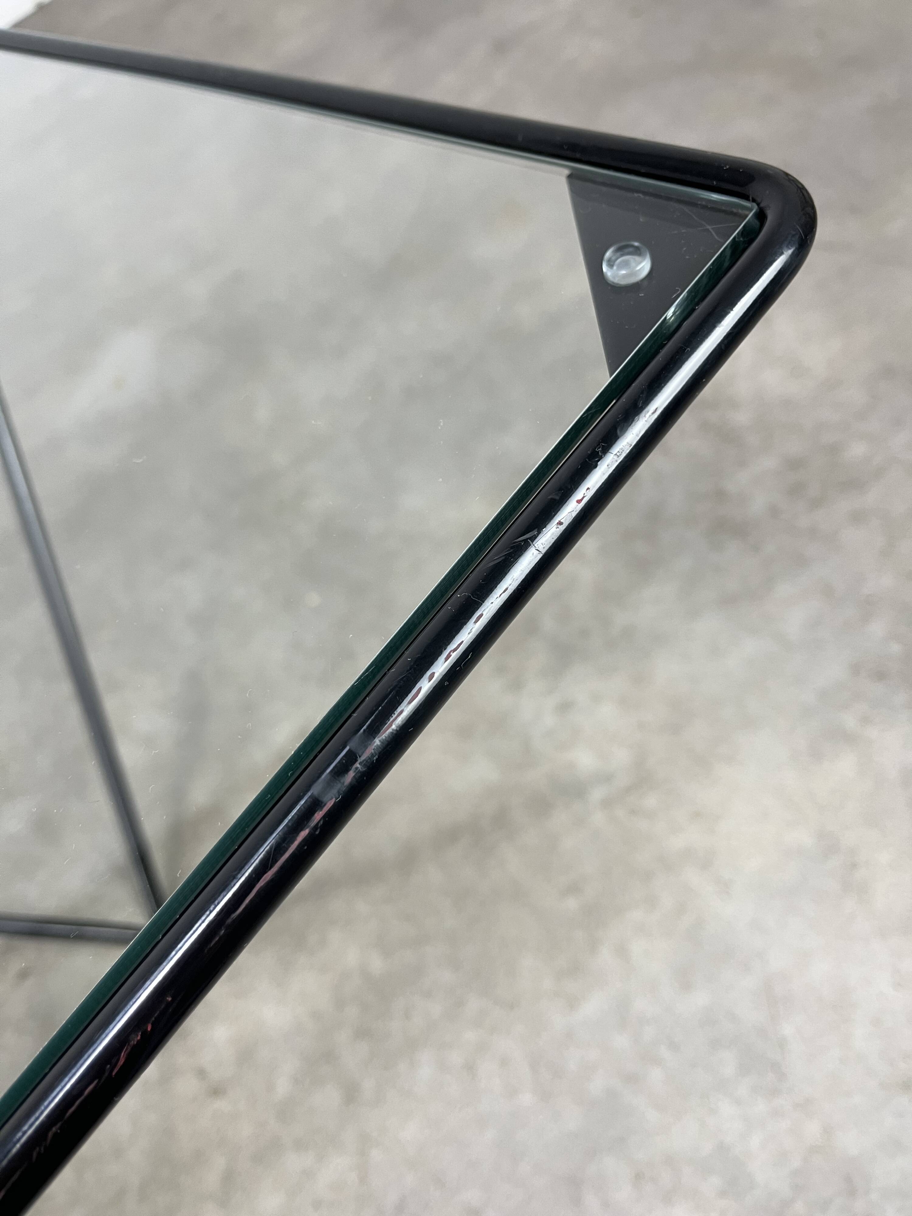 Pyramidal coffee table in steel wire and glass in the style of Piva