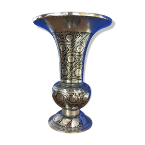 Vase oriental