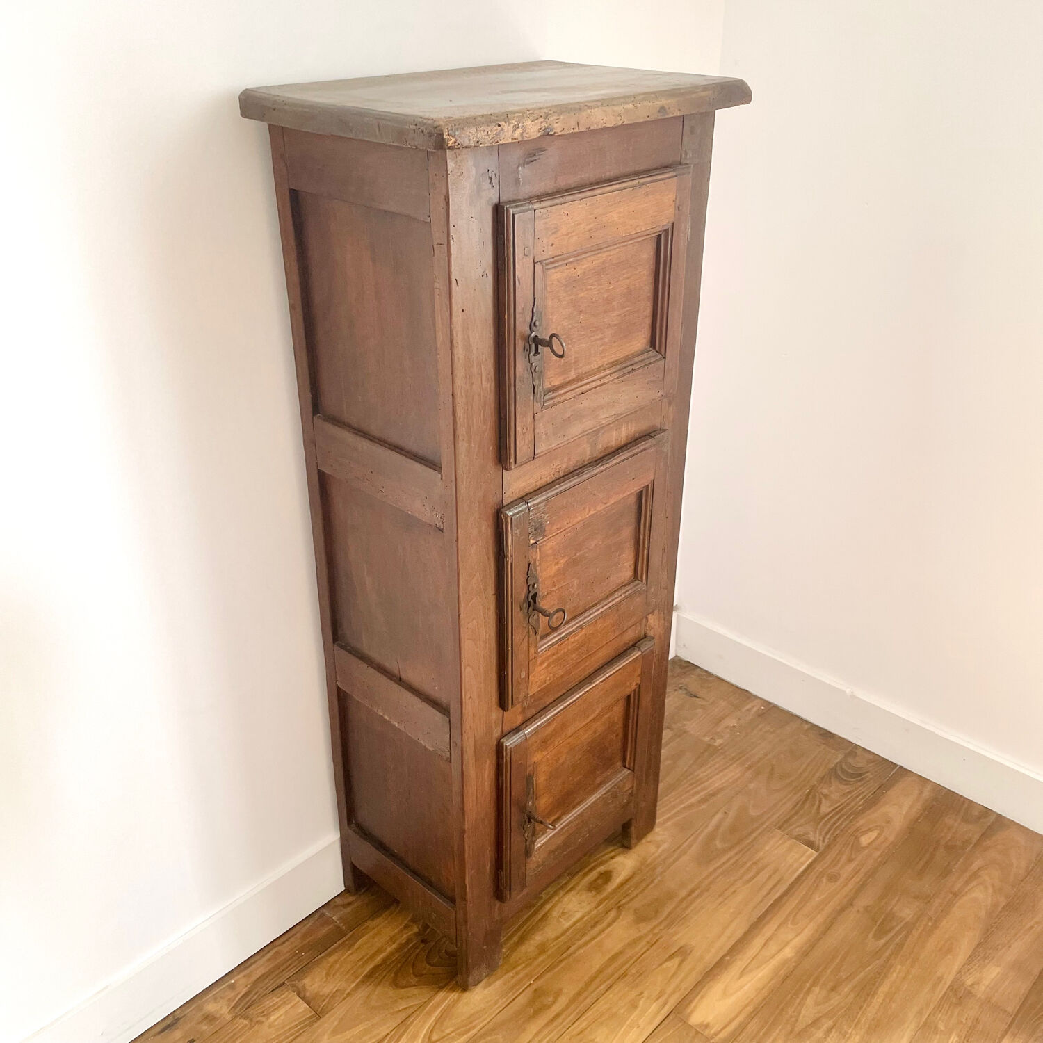 Antique locker cabinet