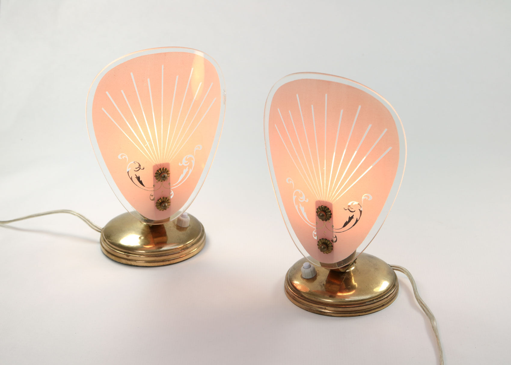 Set of 2 mid-century pink glass table lamps, 1950s
