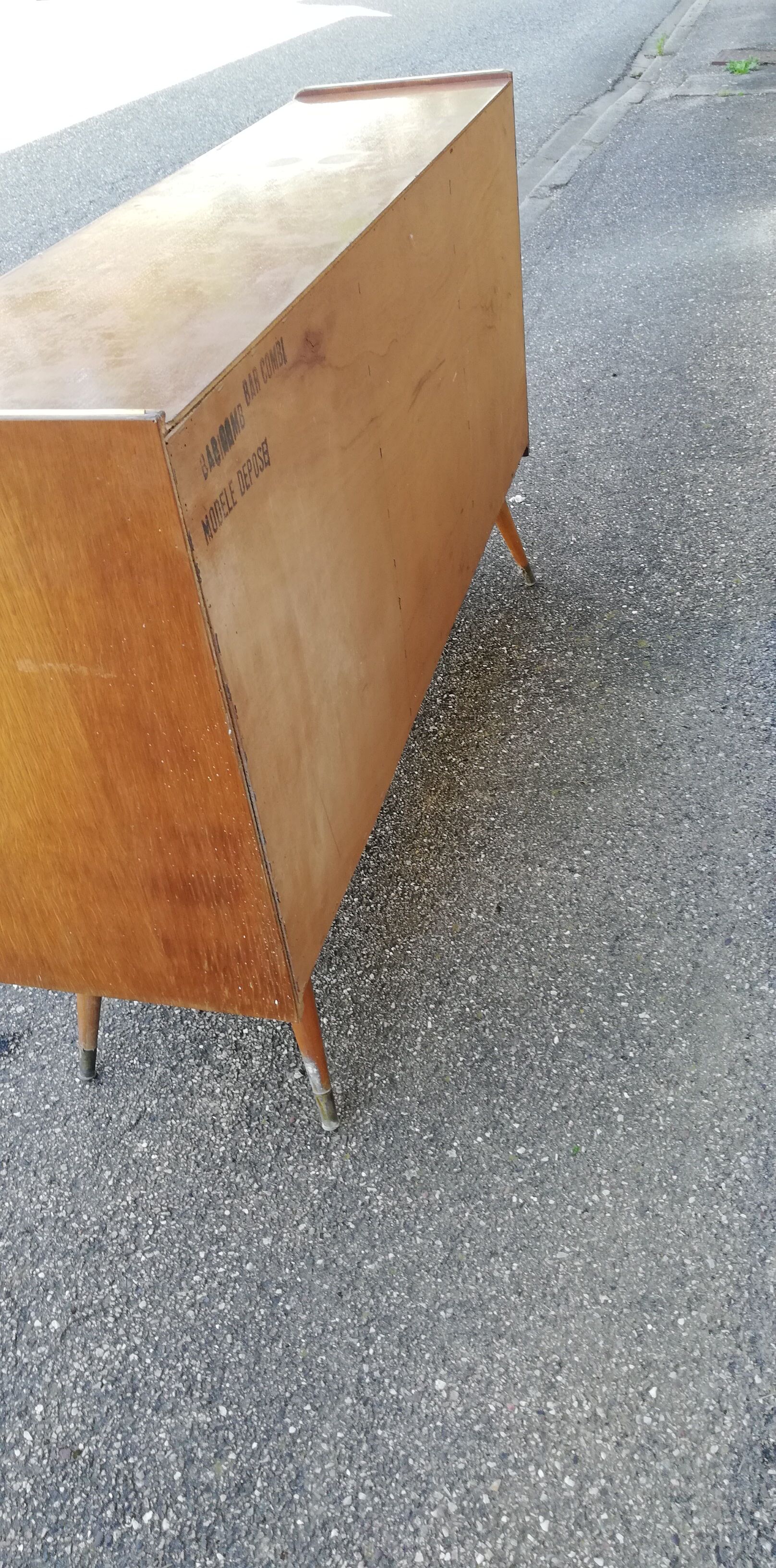 Vintage 2-door sideboard