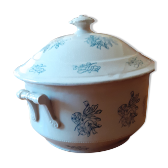 Tureen