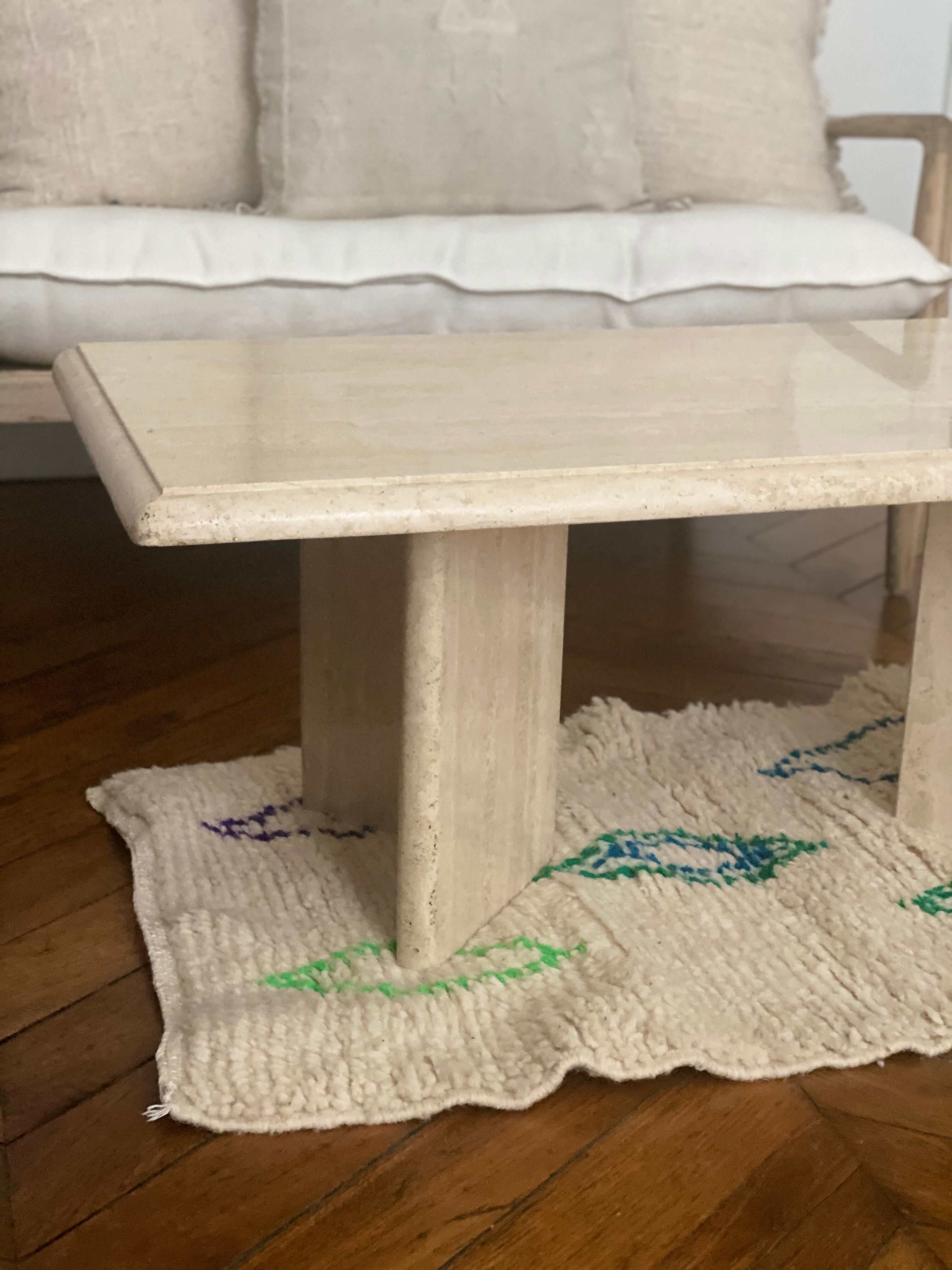 Vintage ecru rock stone coffee table