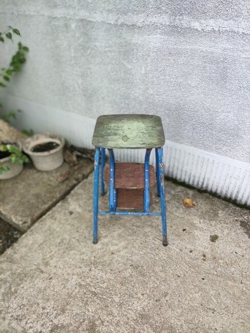 Stepladder three steps vintage