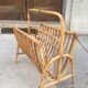Porte revues en rotin