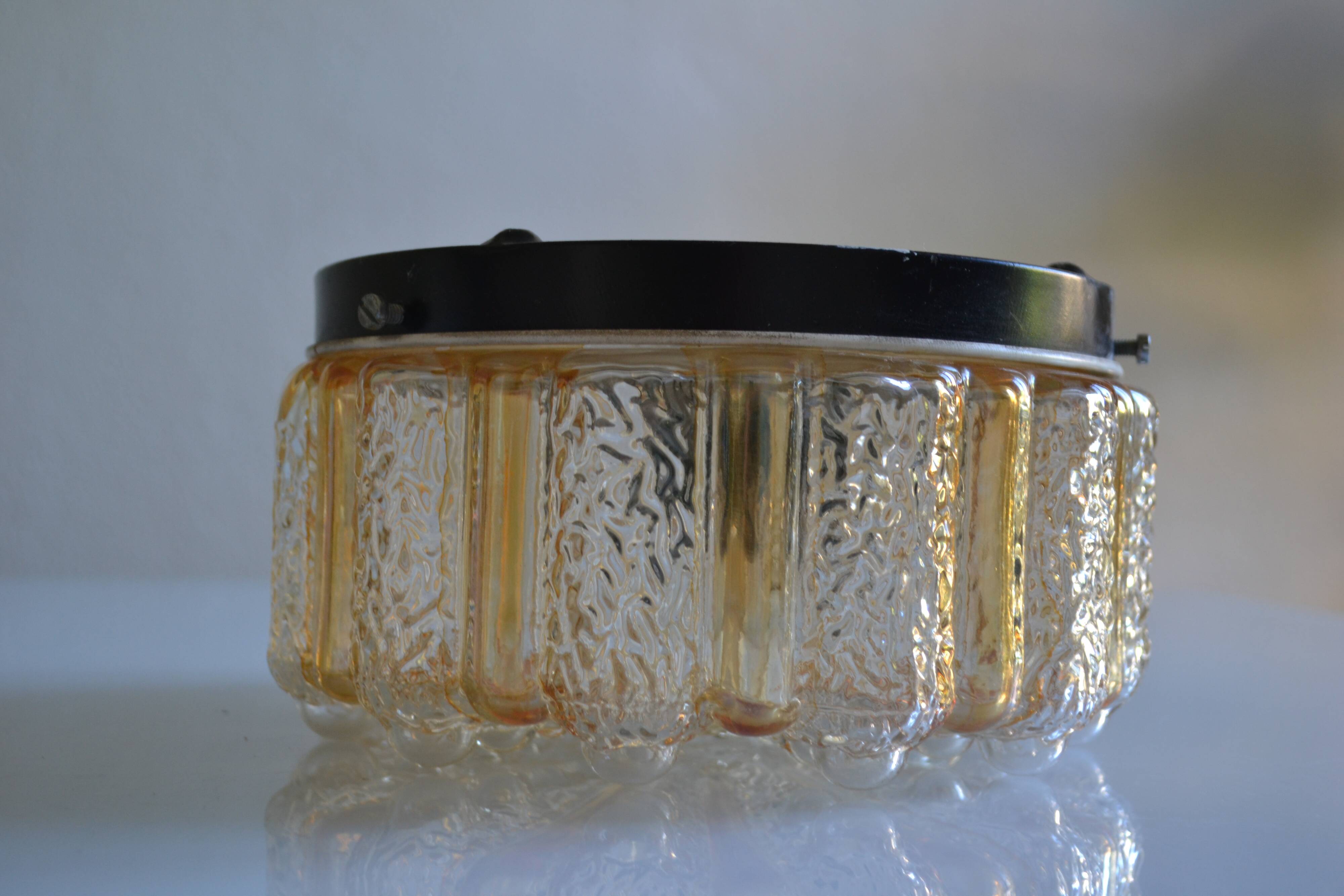 Ceiling or wall light circa 1950-1960