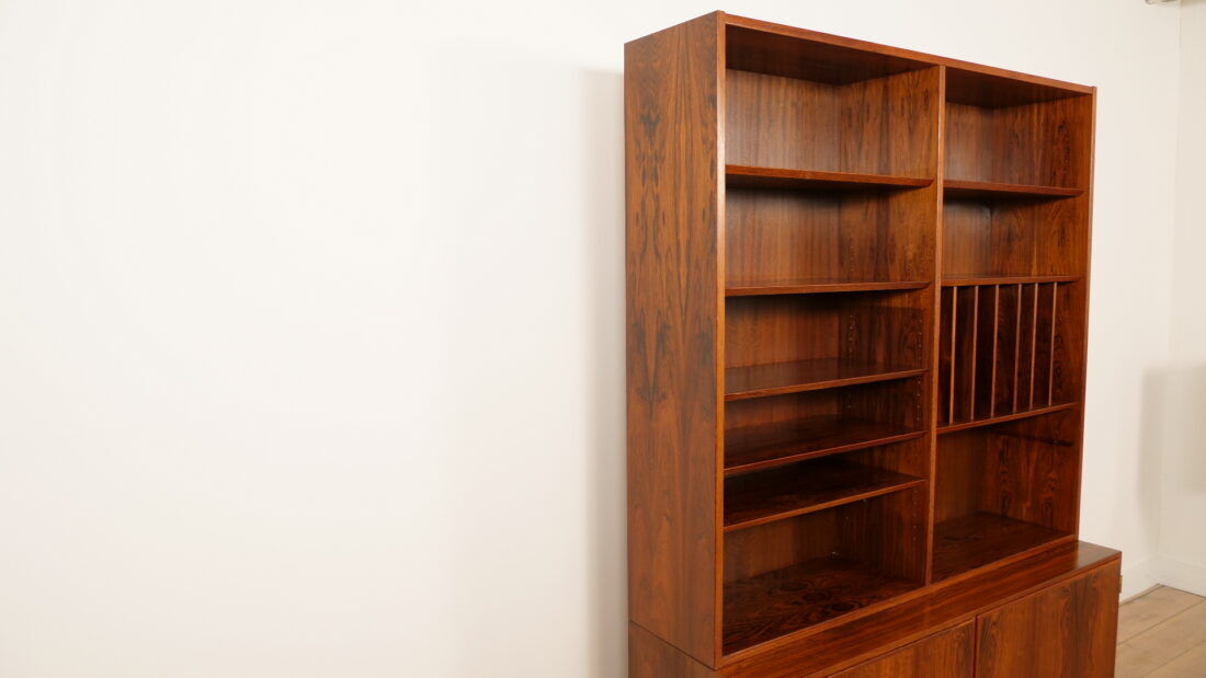 Buffet vintage | Bibliothèque | Meuble à vinyles | Palissandre | Hundevad pour Omann Jun