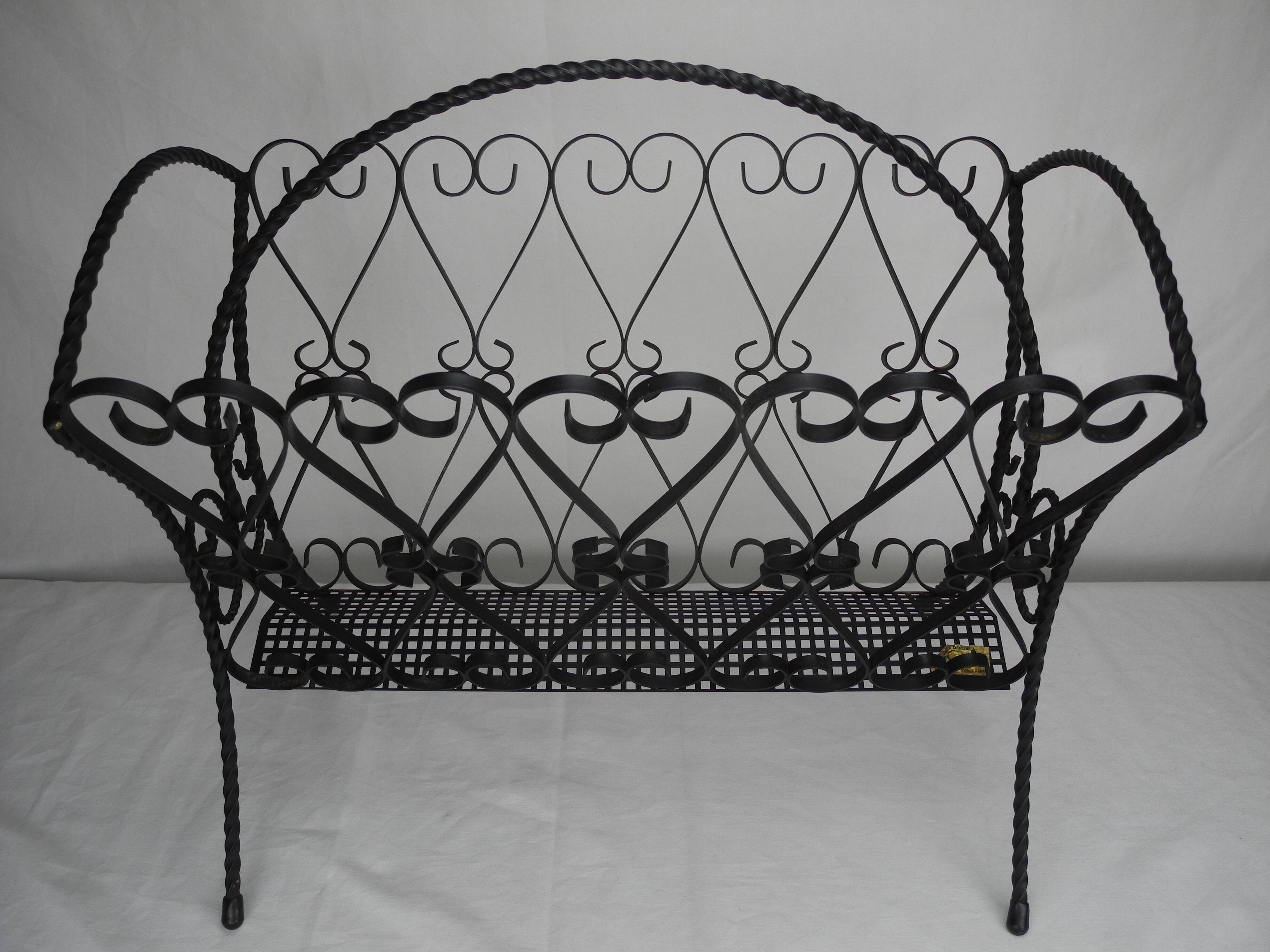 vintage wrought iron magazine rack Chaty Vallauris
