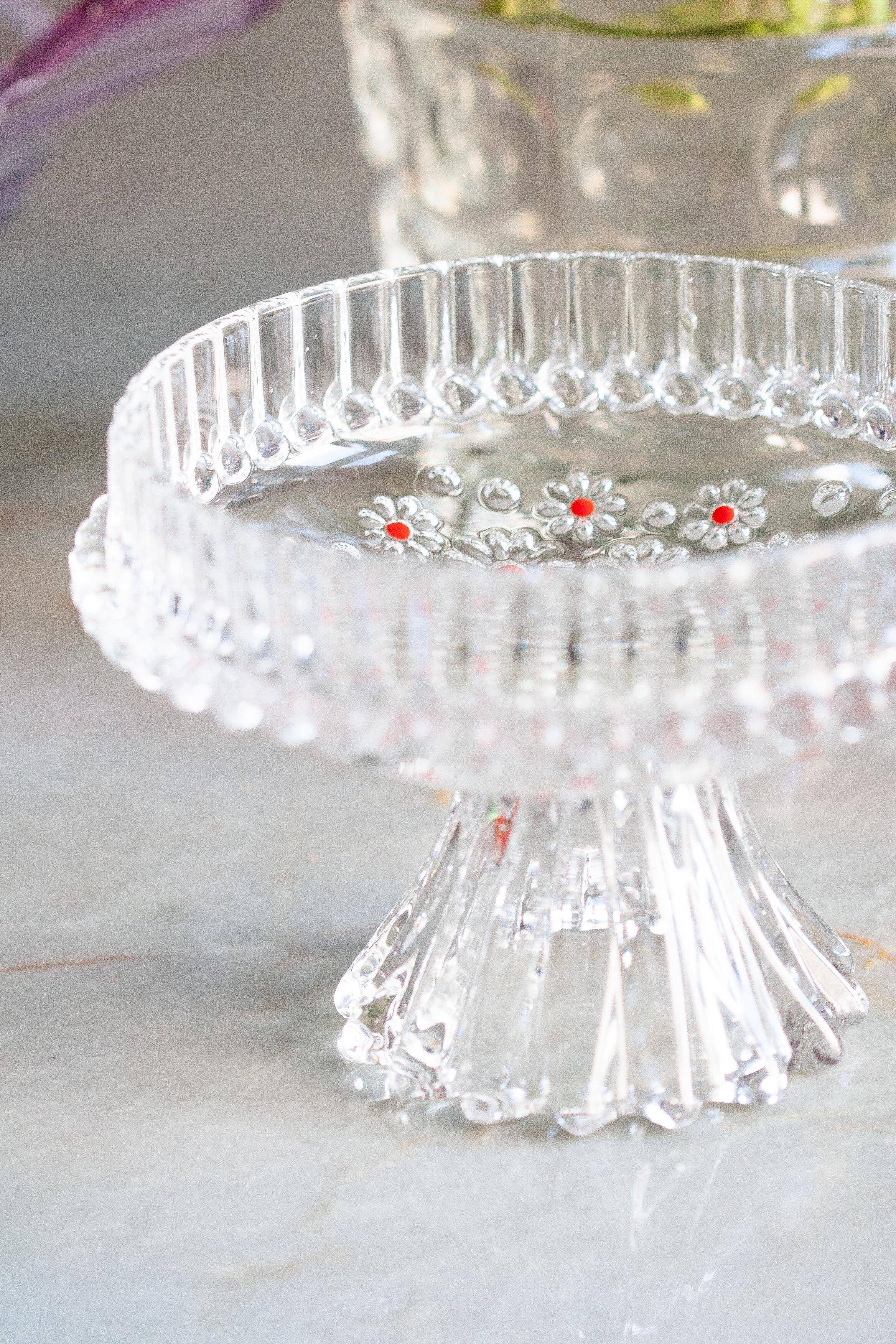 Vintage transparent crystal glass decorative plate, Italy, 1960s.
