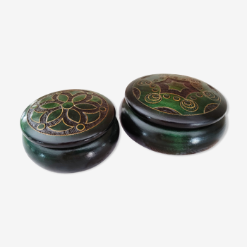 Lot de 2 boites à bijoux en bois noir et vert décor laiton cloisonné