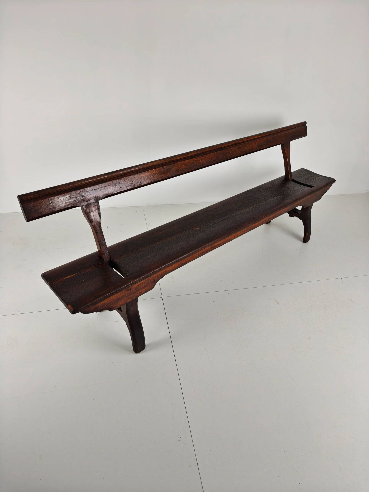 Banc de chemin de fer victorien en pin pitchpin – Halstead’s Makers, Todmorden