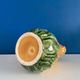 Slip pitcher