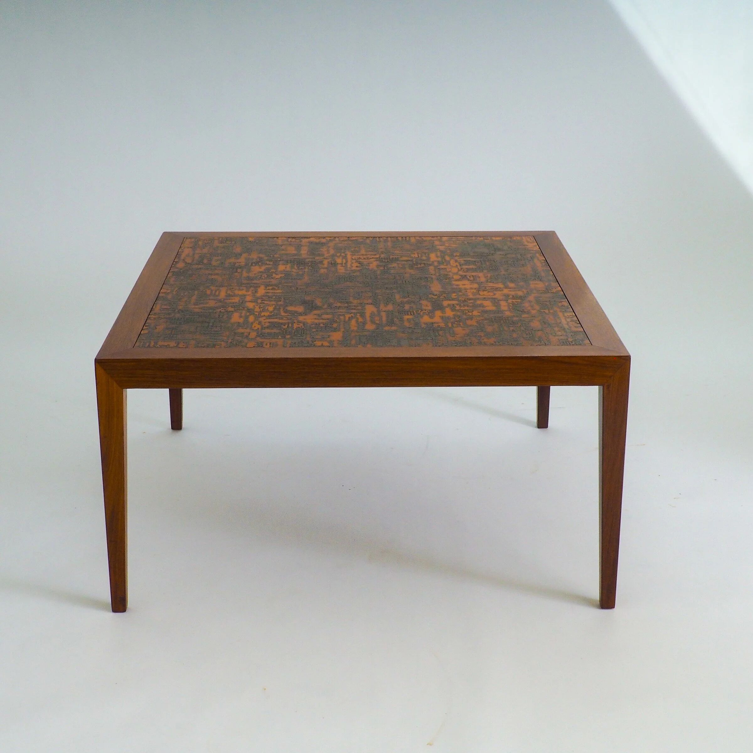 Table basse en teck et cuivre de style mid-century moderne par Severin Hansen