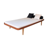 Danish daybed