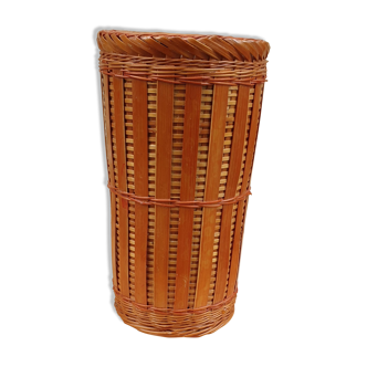 Vase panier pour ikebana en bambou