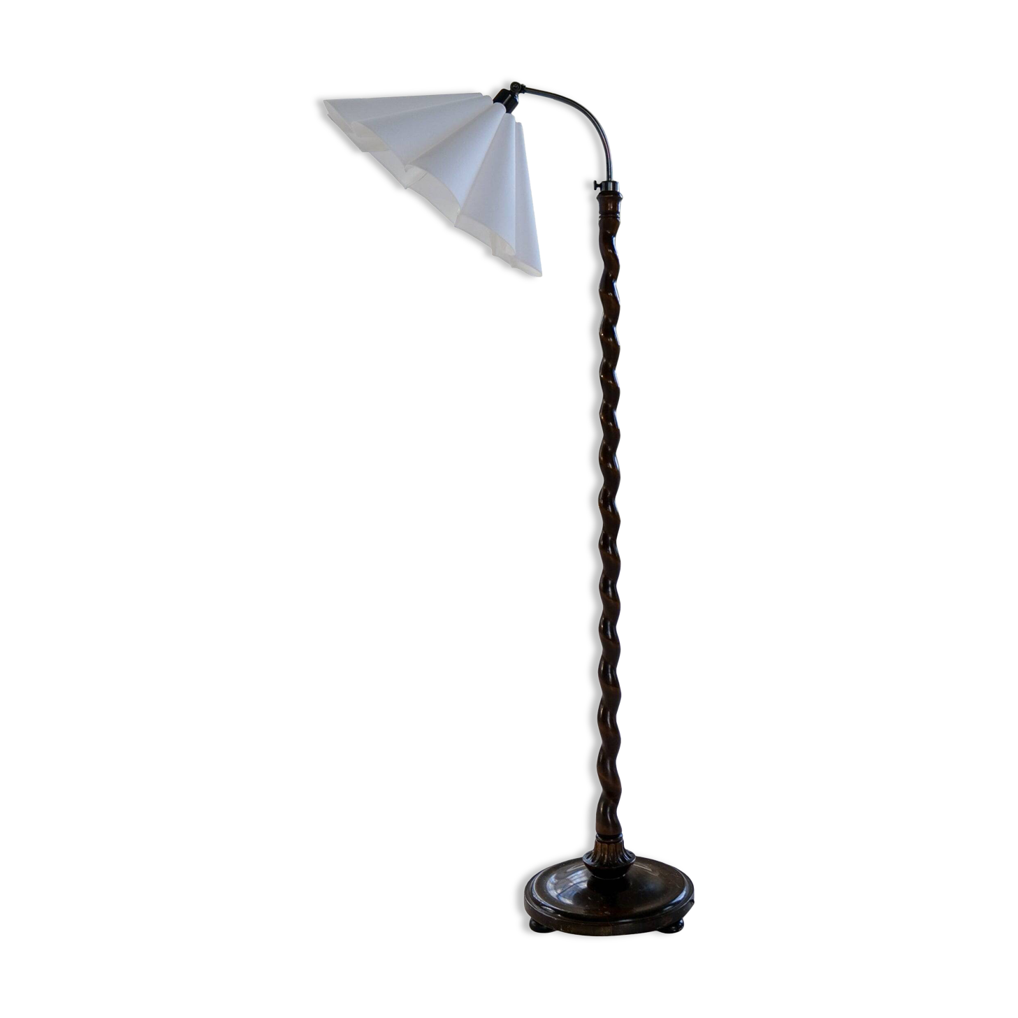 Organic whirlwind floor lamp in stained birch, Sweden, 1940s.