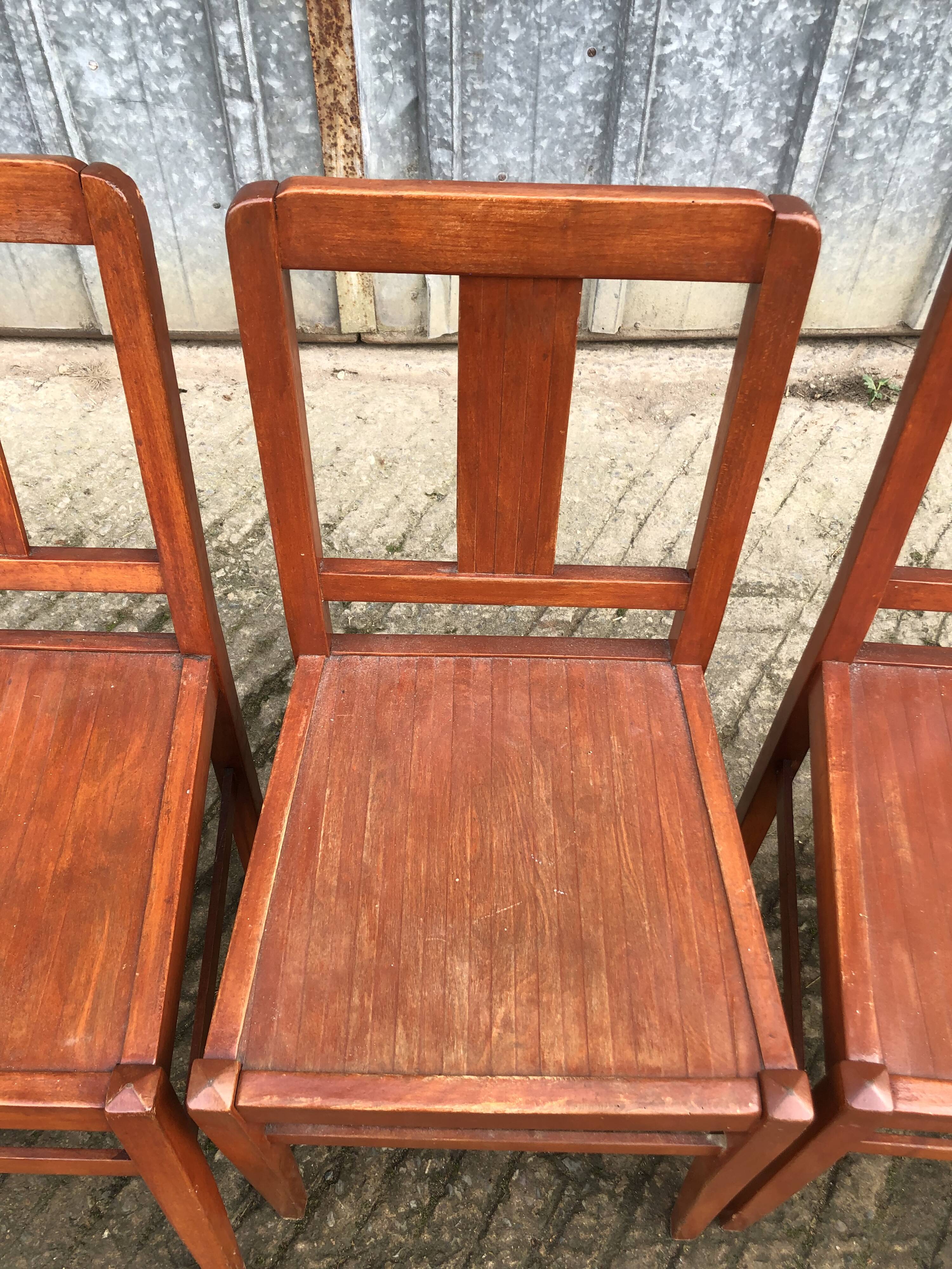 6 René Gabriel chairs from the reconstruction period in beech and plywood.