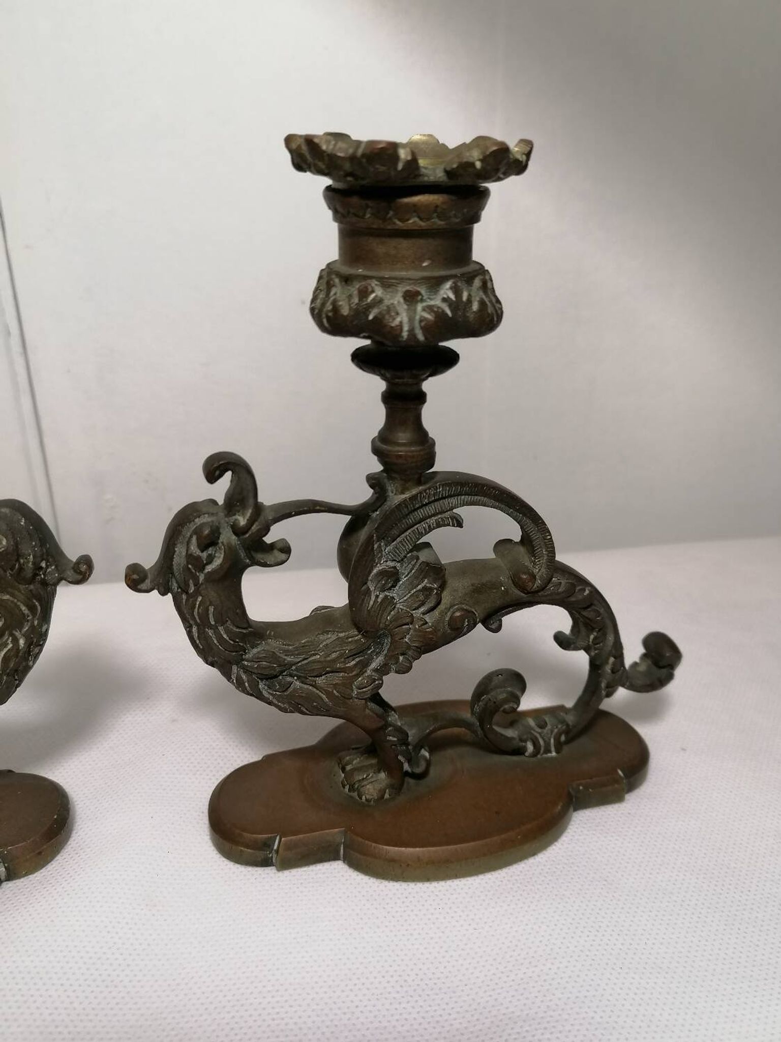 Pair of bronze candlesticks representing chimeras/dragons - 19th century