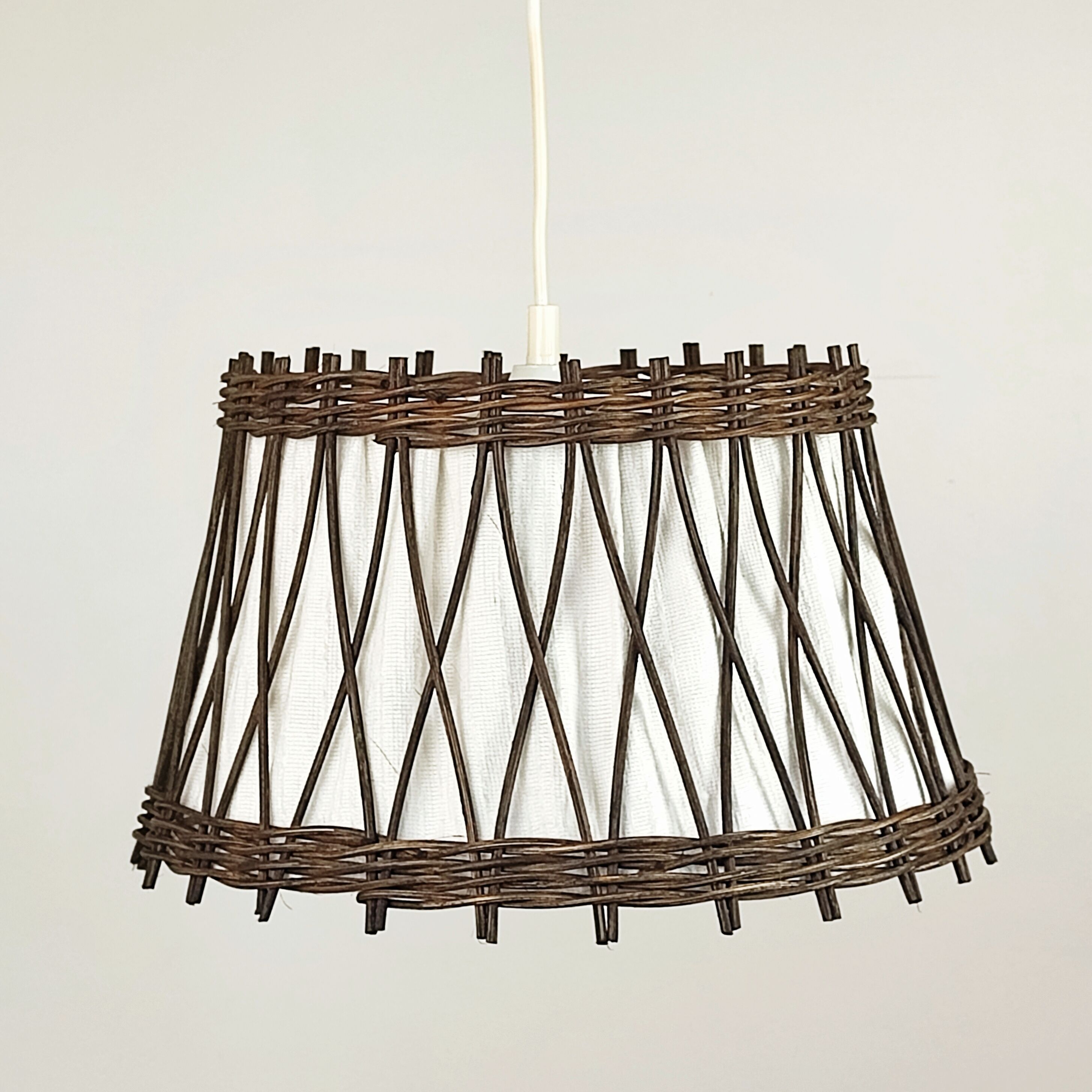 Rattan suspension