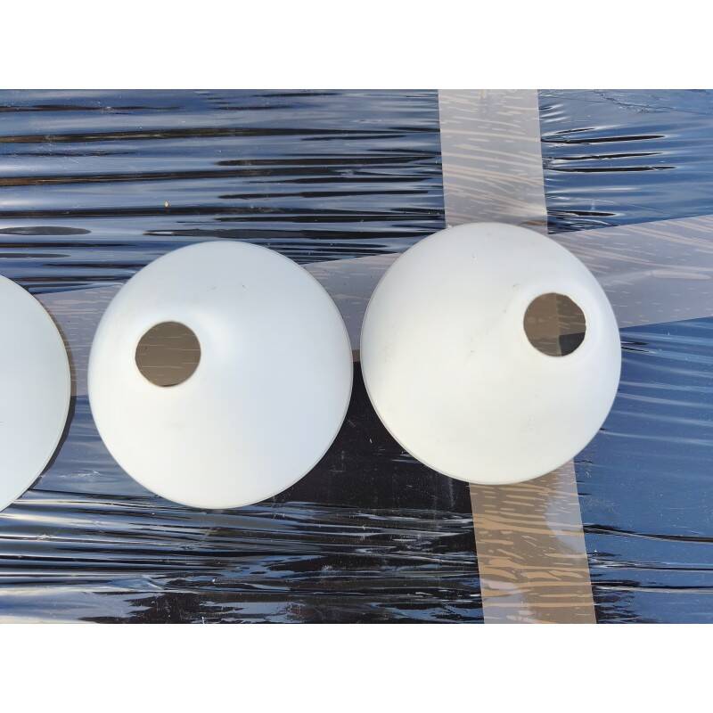 4 white opaline glass tulips from the 1960s