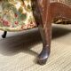 Fauteuil anglais cannage et velours , style Chippendale