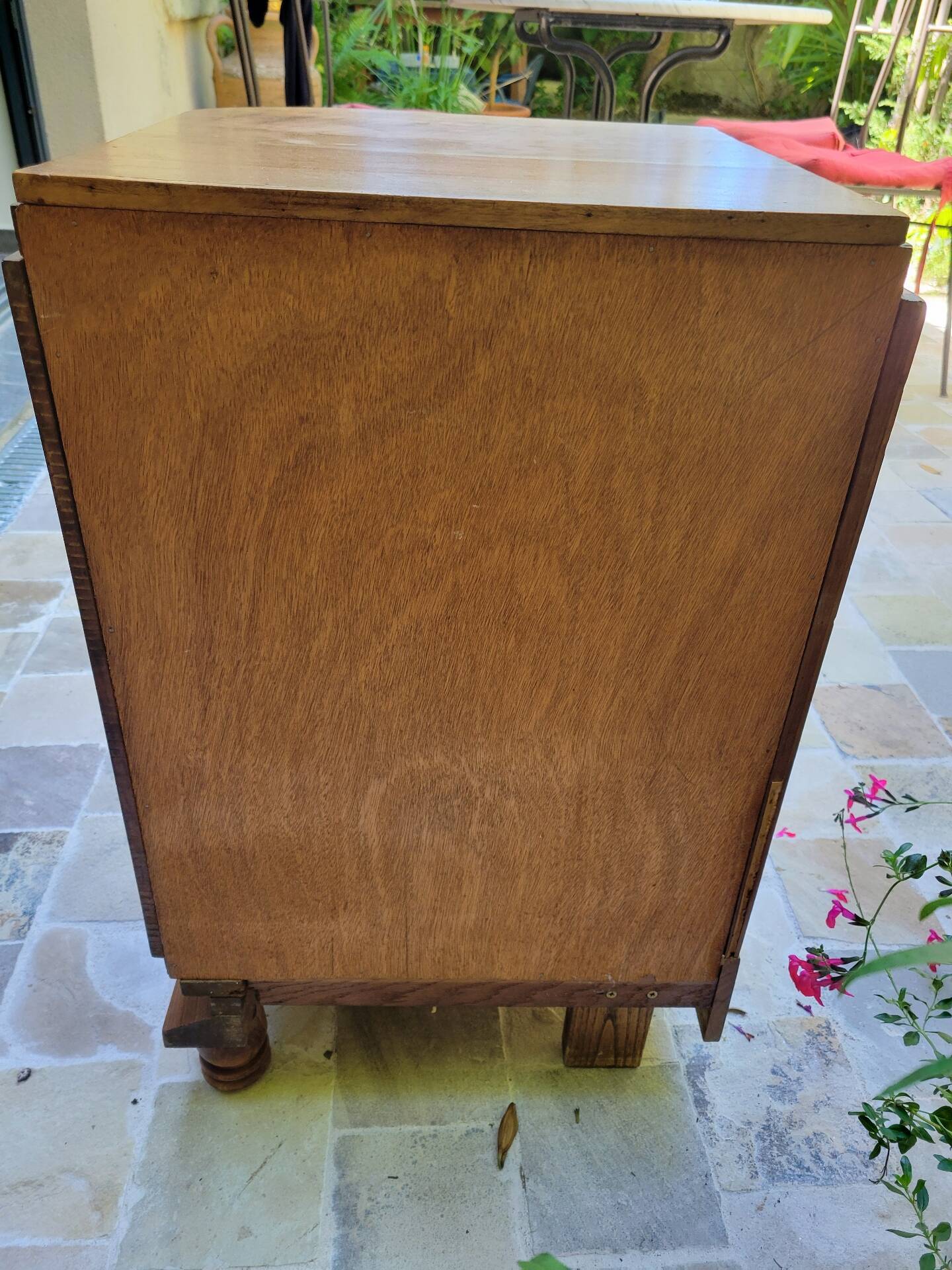 Art Deco bedside table or side table from the 1930s.