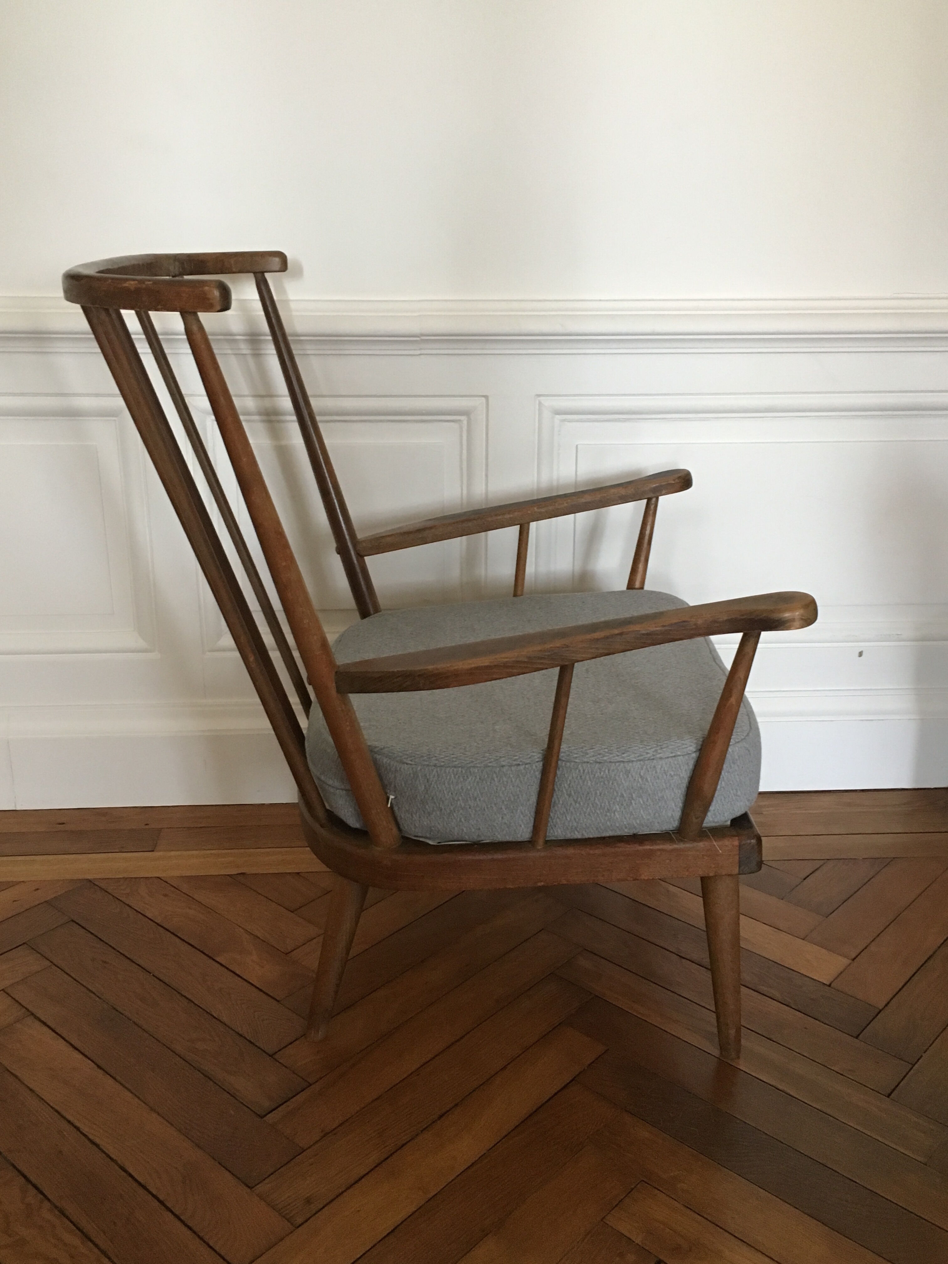 Chairs Scandinavian vintage