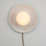 Lampe murale en céramique blanche vintage