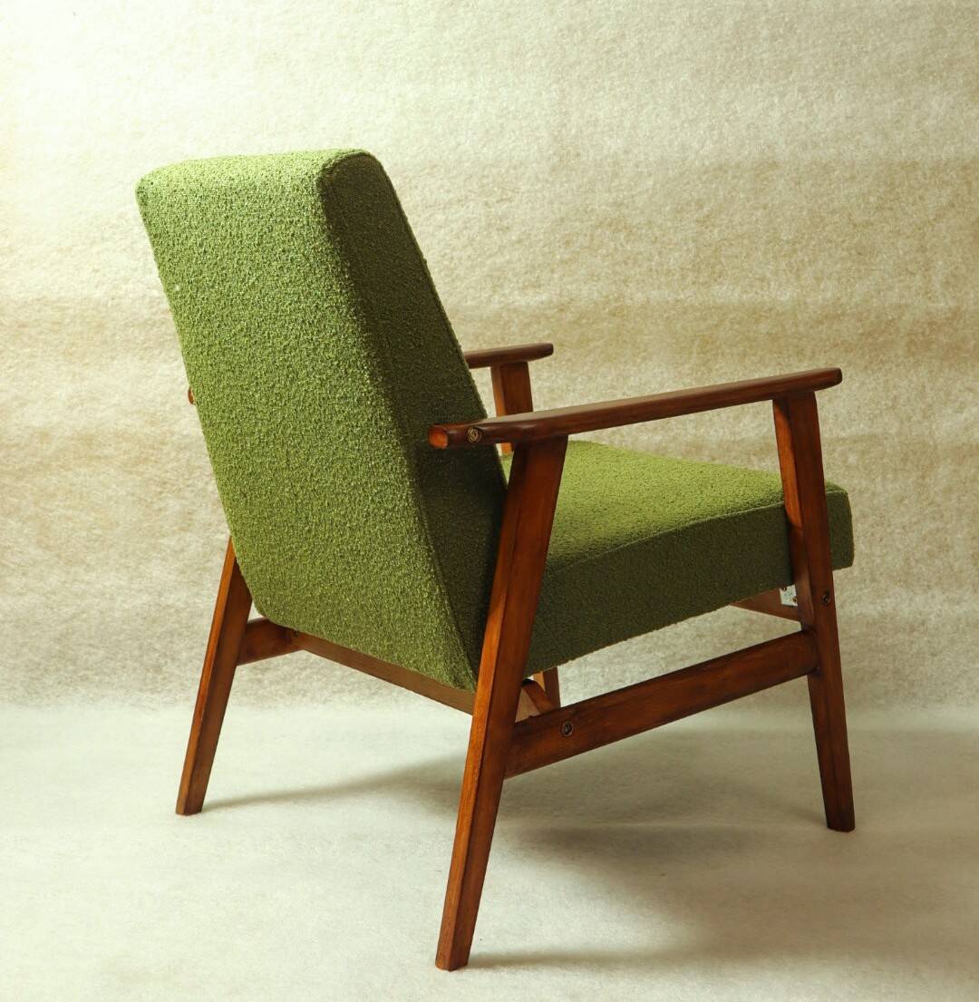 Fauteuil scandinave boucle eucalyptus vert oryginal model 1970 rénové chaise de salon moderne design milieu du siècle