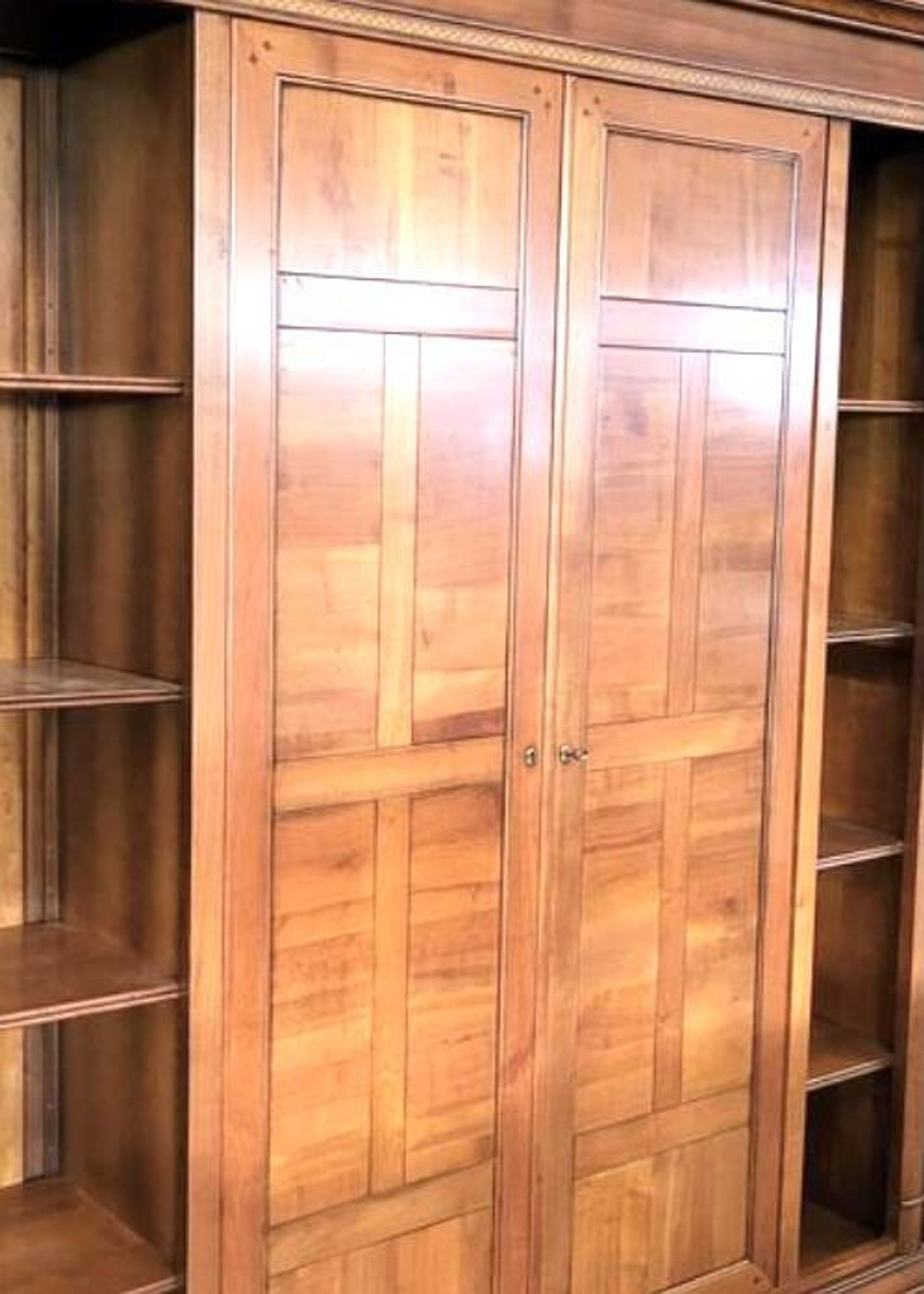 Armoire en merisier
