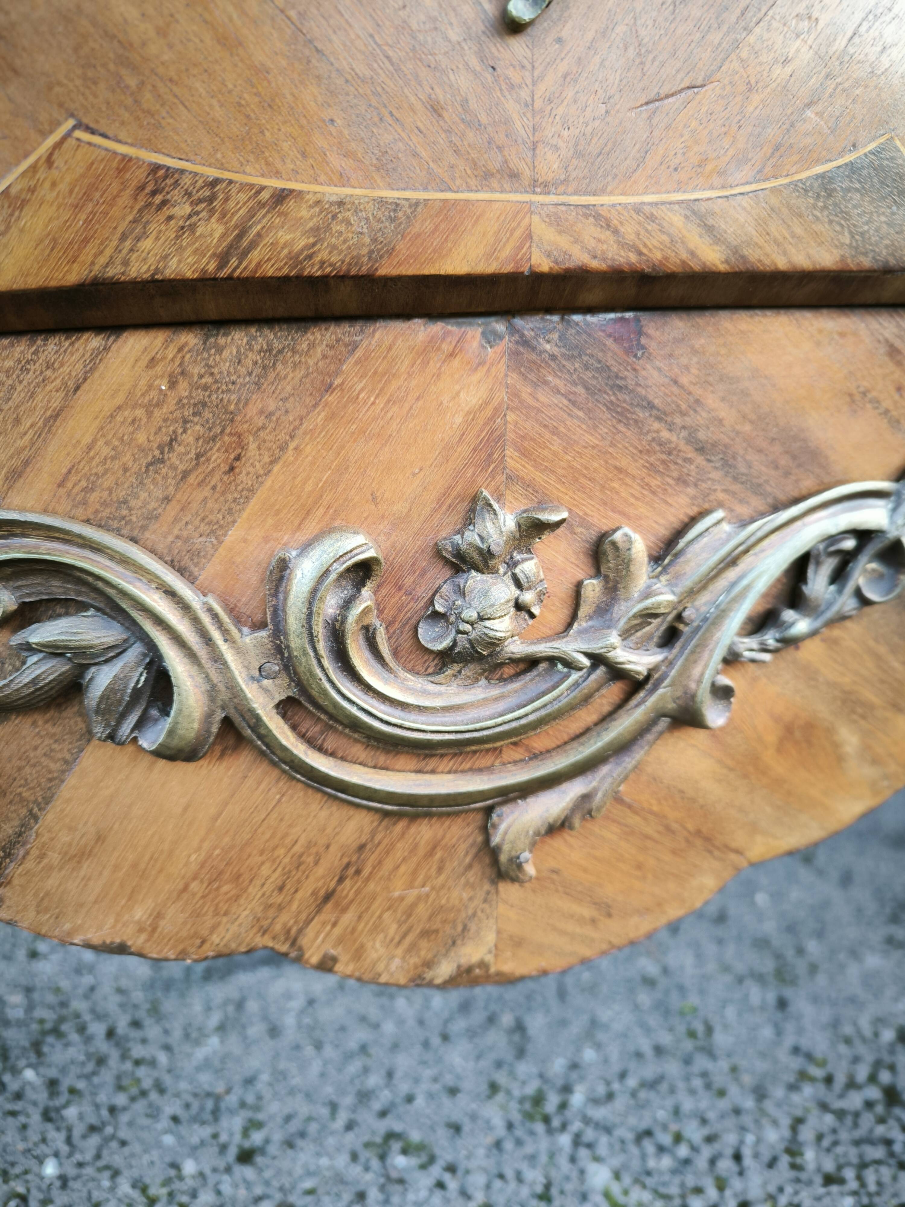 Louis XV style chest of drawers