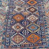 Tapis ancien caucasien chirwan du 19eme siècle 115x176cm