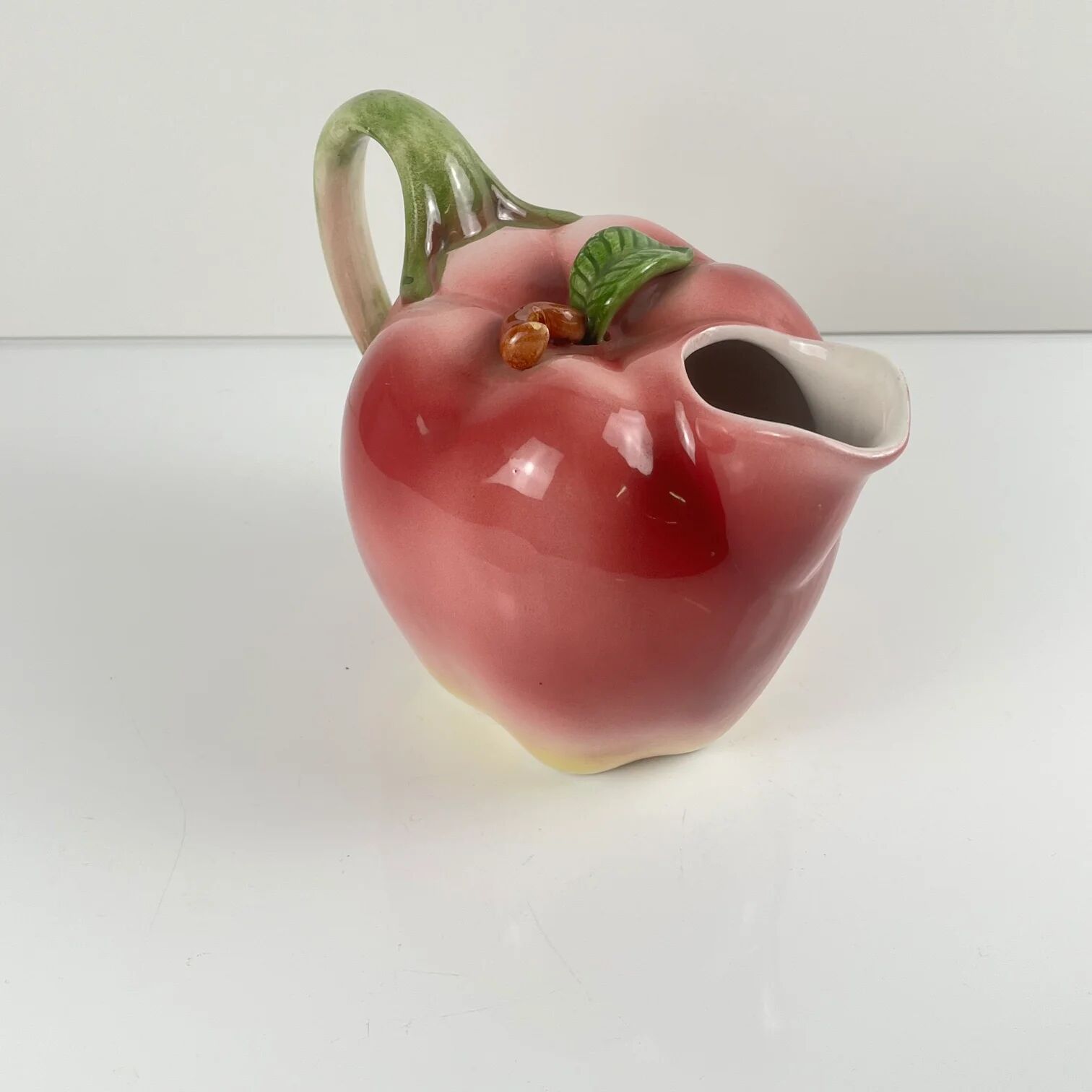 Jug in the shape of an apple, 1960s/70s