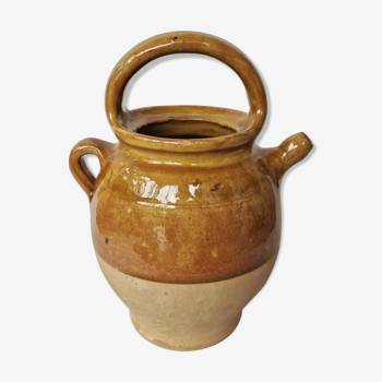 Gargoyle / terracotta jar