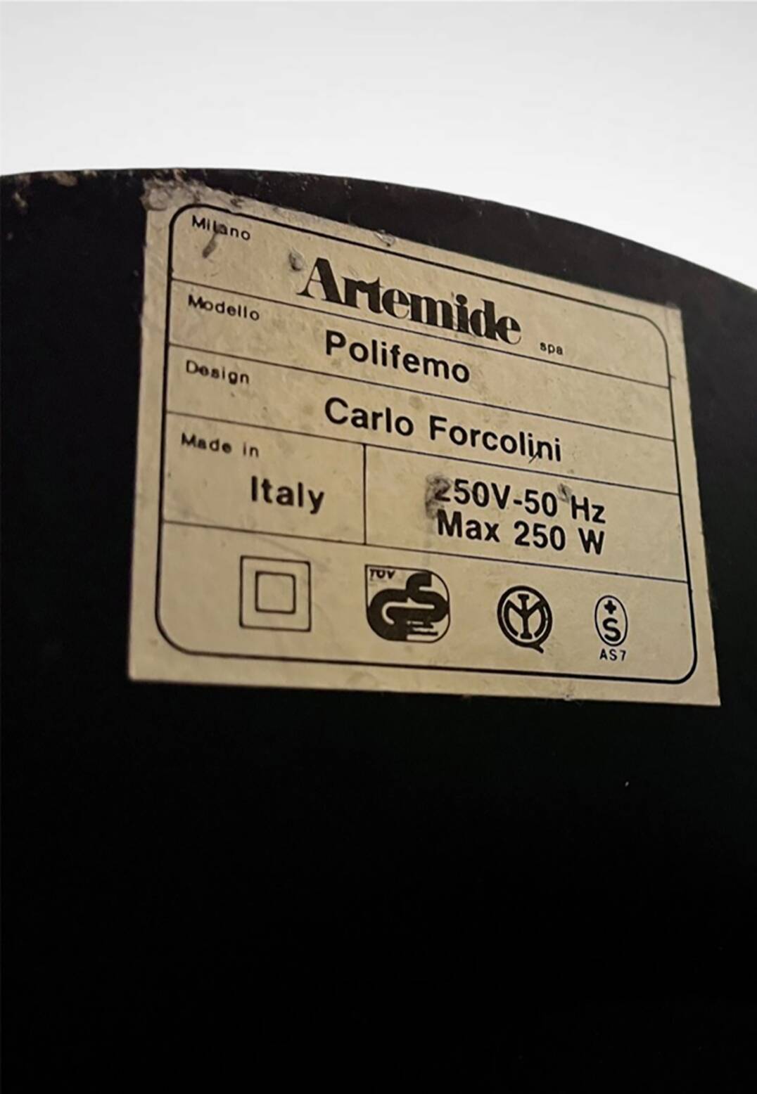 Polifemo floor lamp Edition Artemide Carlo Forcolini