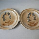 Set of 2 old and large flat plates in Marais sandstone 25 cm table decoration