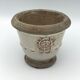 Cache-pot, poterie vintage en grès émaillée céruse à décor de médaillon