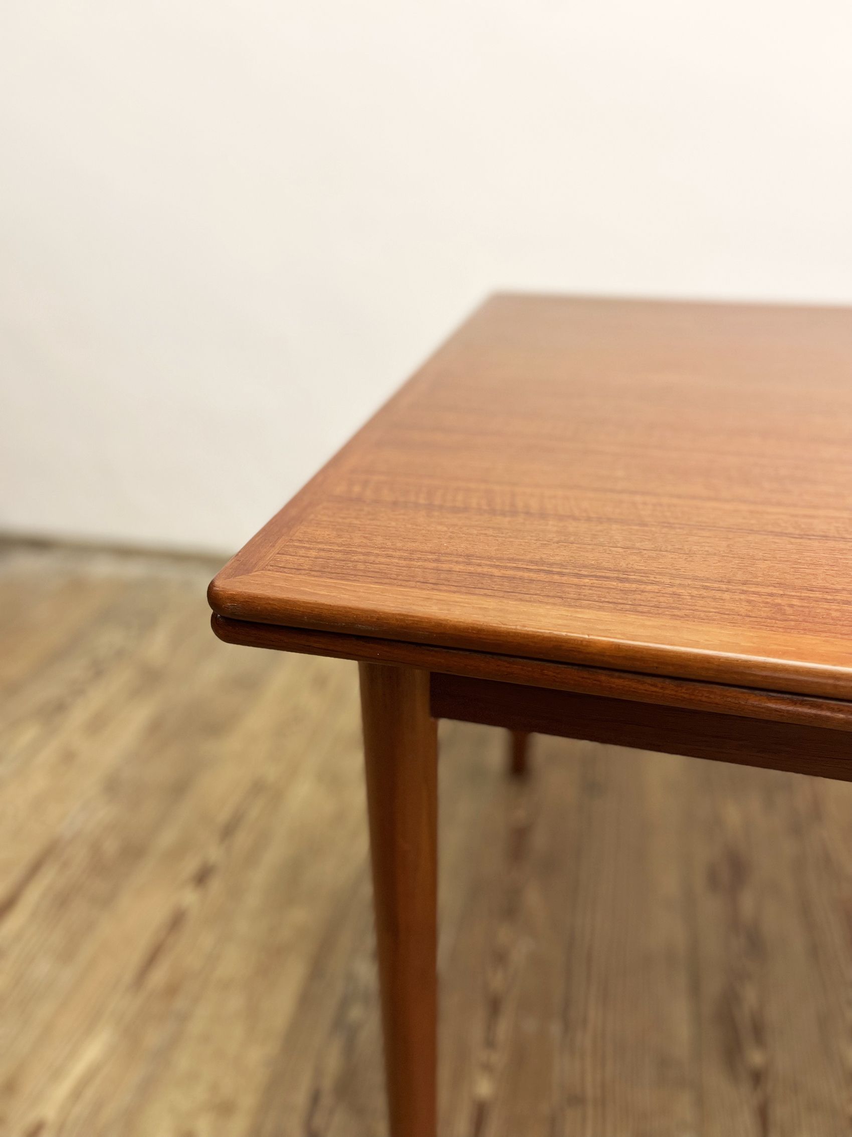 Extendable mid century teak dining table with pull out leaves, denmark, 1950s