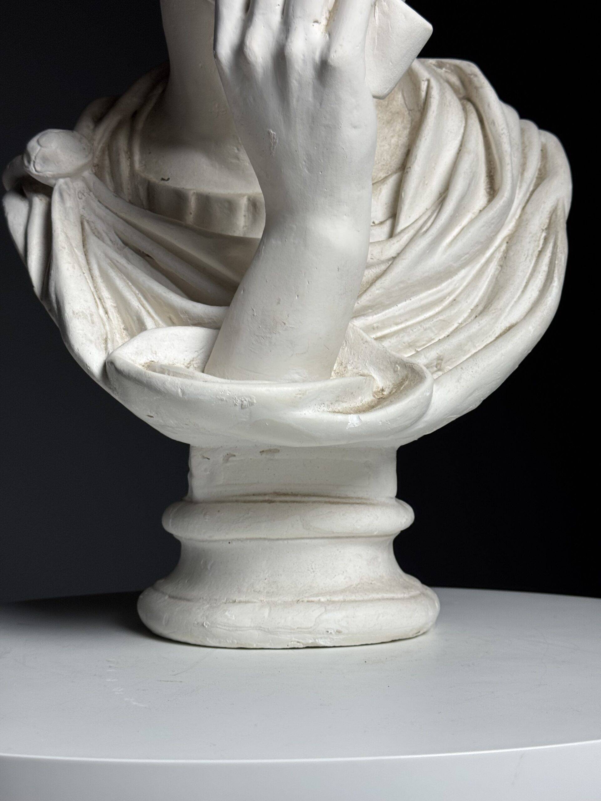 Buste en plâtre de Caracalla appelant